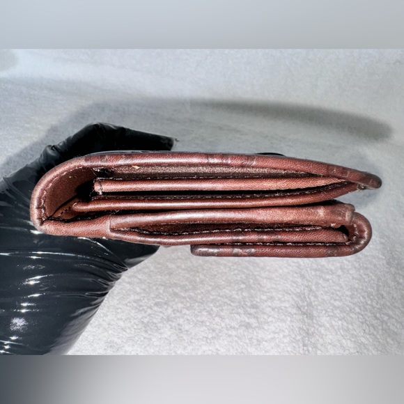 GUCCI Authentic  Guccisima Continental leather wallet - Picture 10 of 15